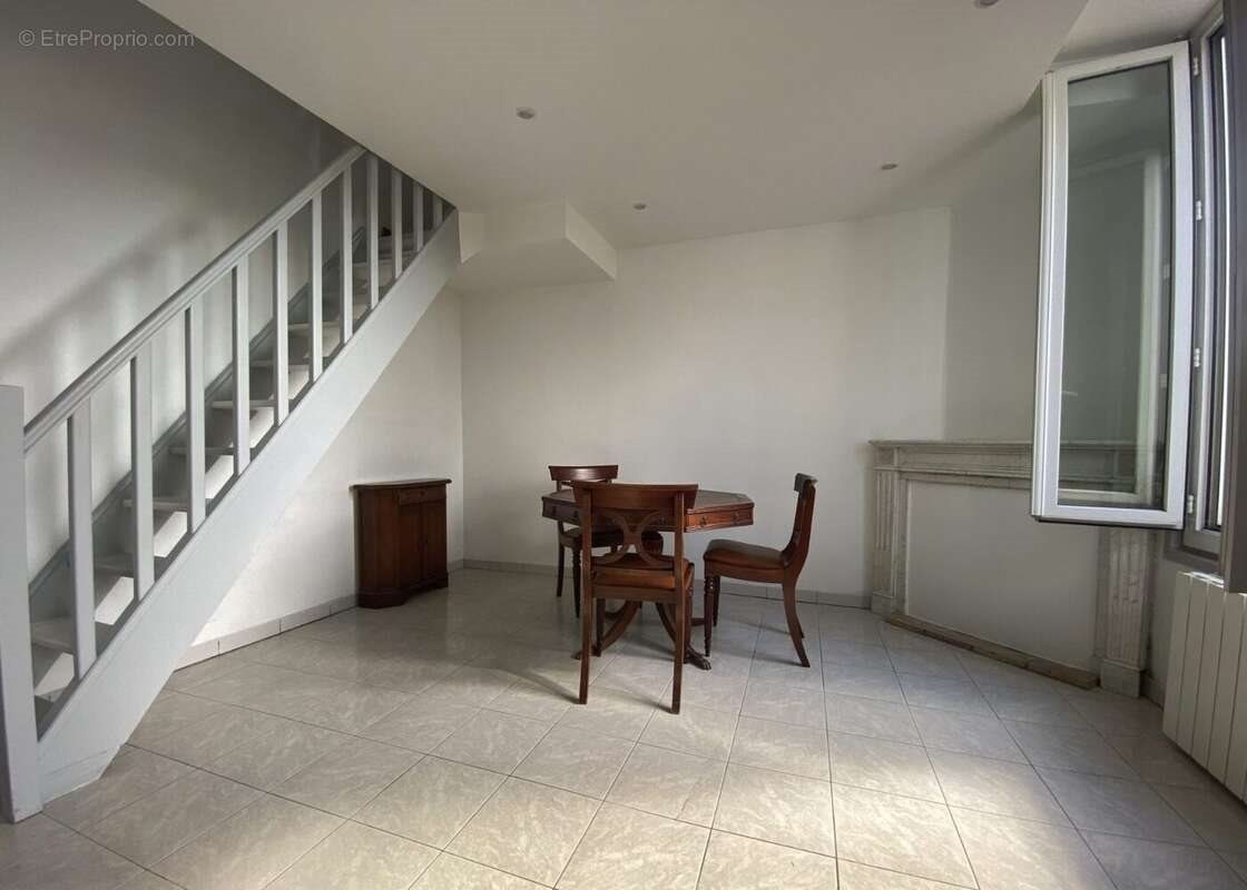 Appartement à vendre, 40m², Nanterre