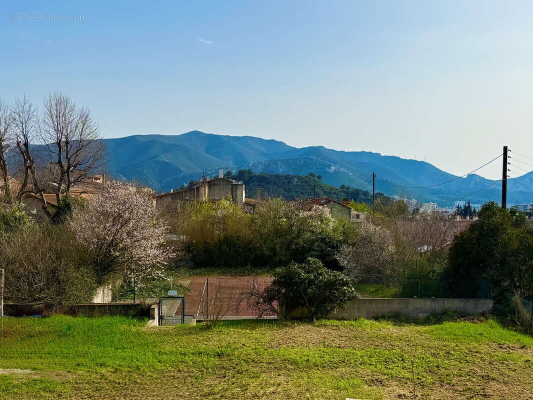 Maison à vendre, 334m², Marseille 12ème