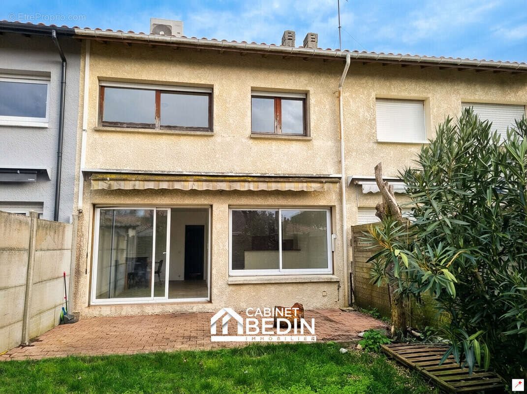 Maison à vendre, 84m², Arès
