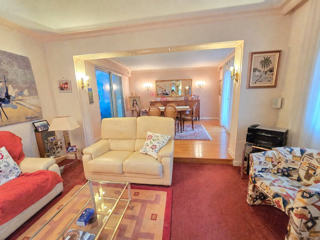 Maison à vendre, 154m², Saint-Yorre