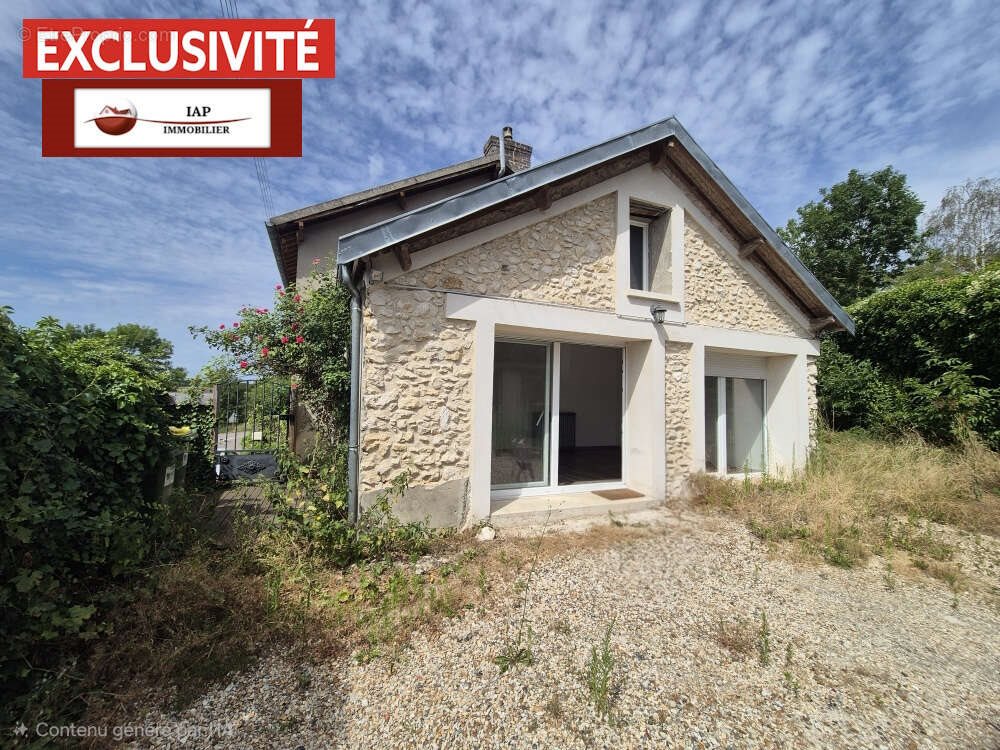 Maison à vendre, 90m², Courgent