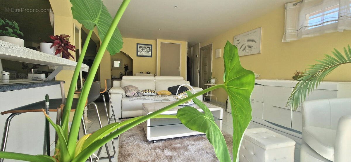 Maison à vendre, 160m², Chavanoz