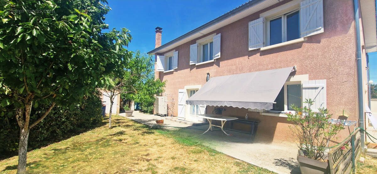 Maison à vendre, 160m², Chavanoz
