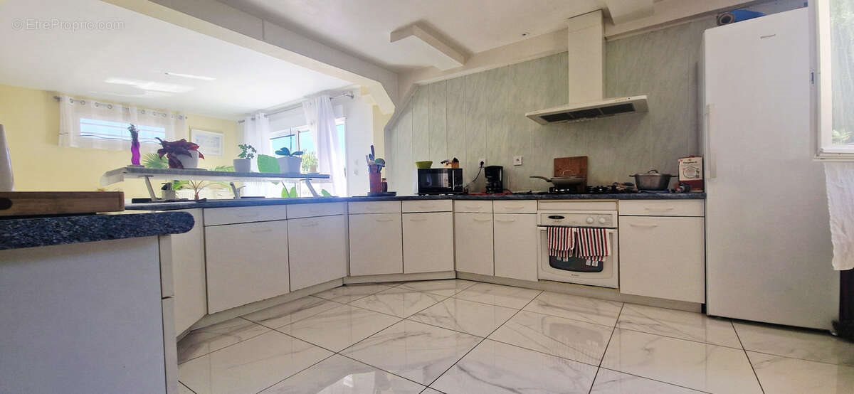 Maison à vendre, 160m², Chavanoz