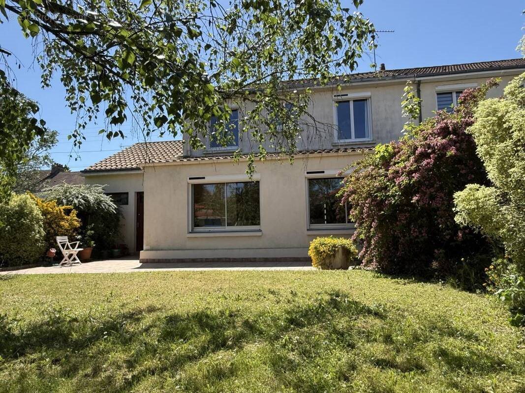 Maison à vendre, 121m², Cholet