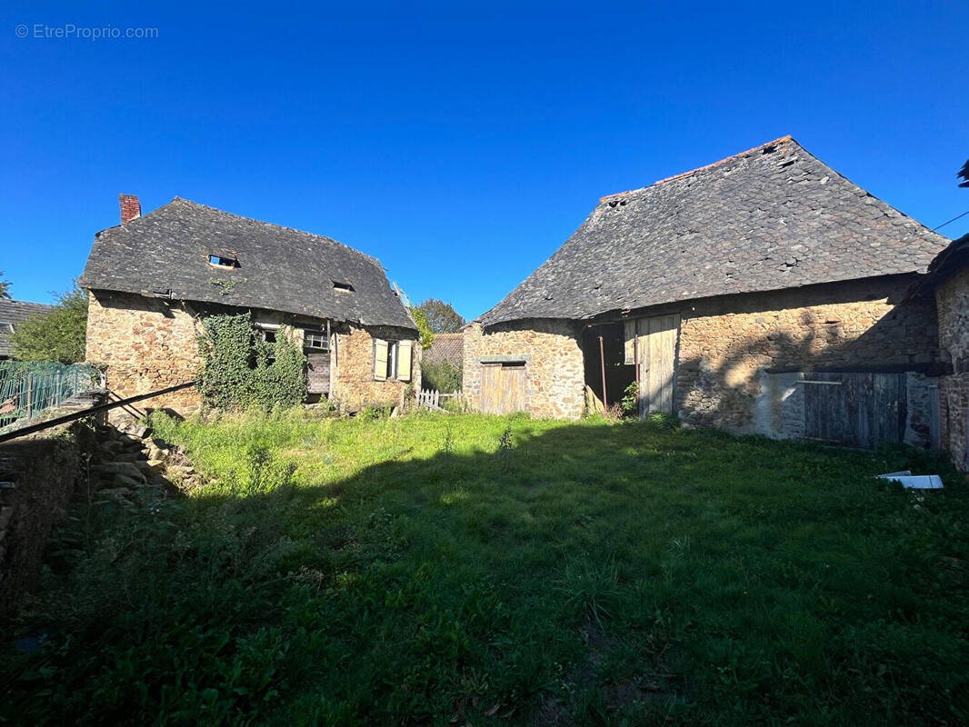Maison à vendre, 200m², Beyssac