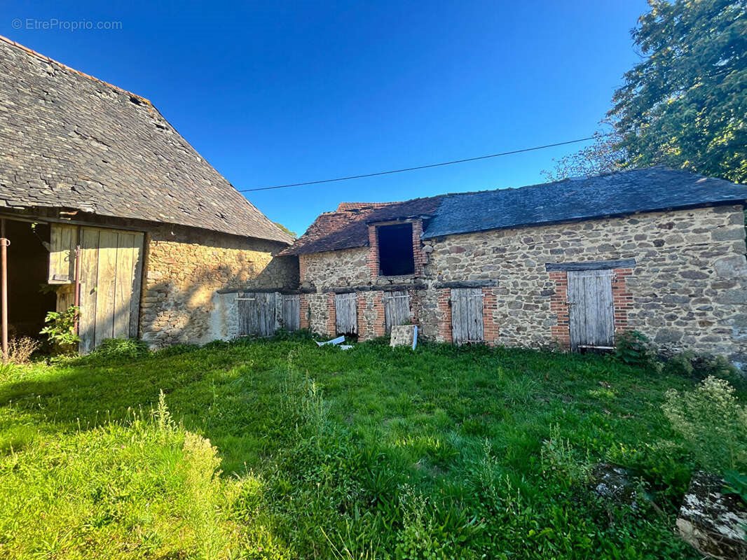 Maison à vendre, 200m², Beyssac