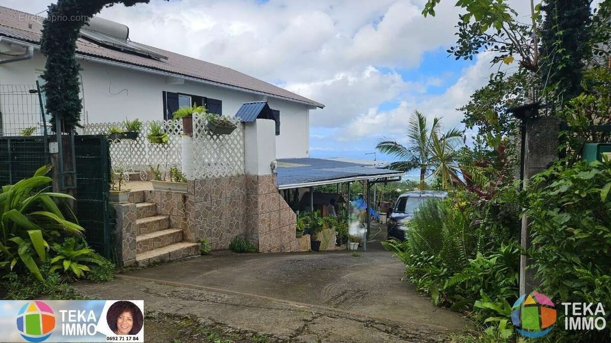 Maison à vendre, 212m², Le Tampon