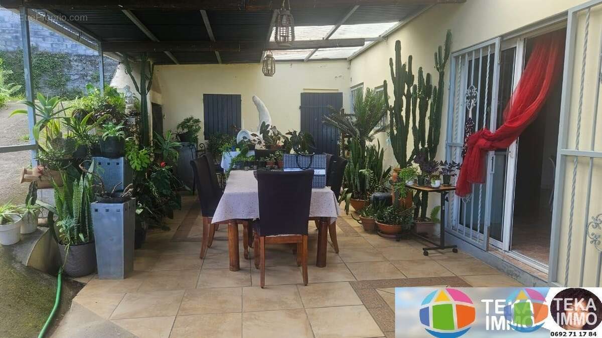 Maison à vendre, 212m², Le Tampon