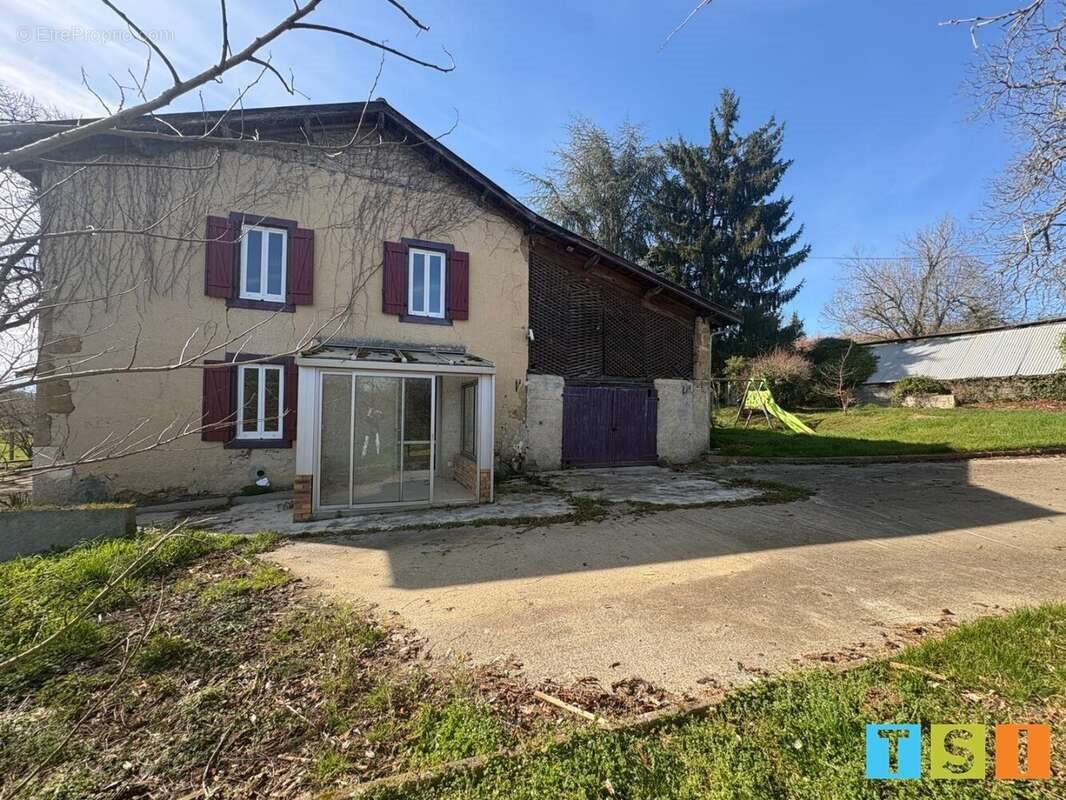 Maison à vendre, 165m², Bazordan