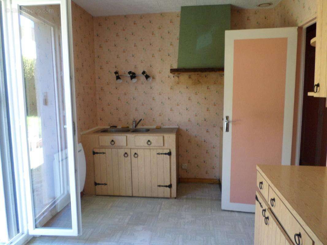 Maison à vendre, 84m², Nouzonville