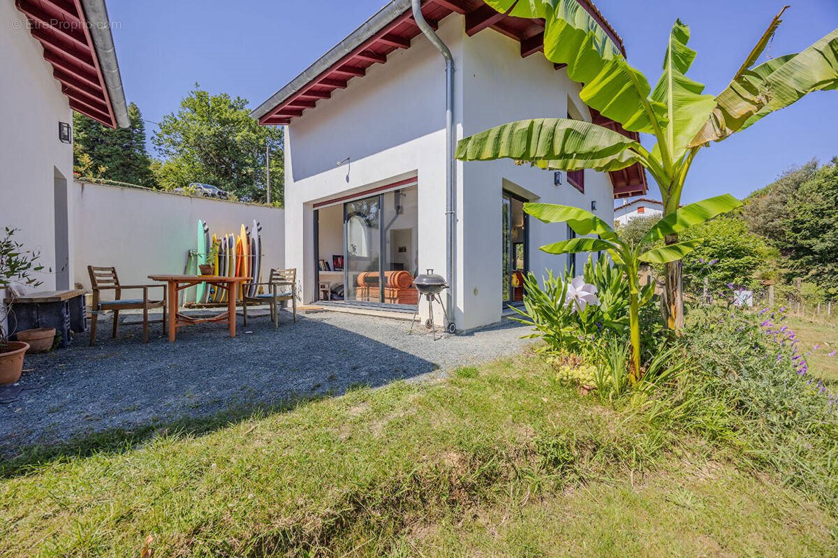 Maison à vendre, 120m², Arbonne