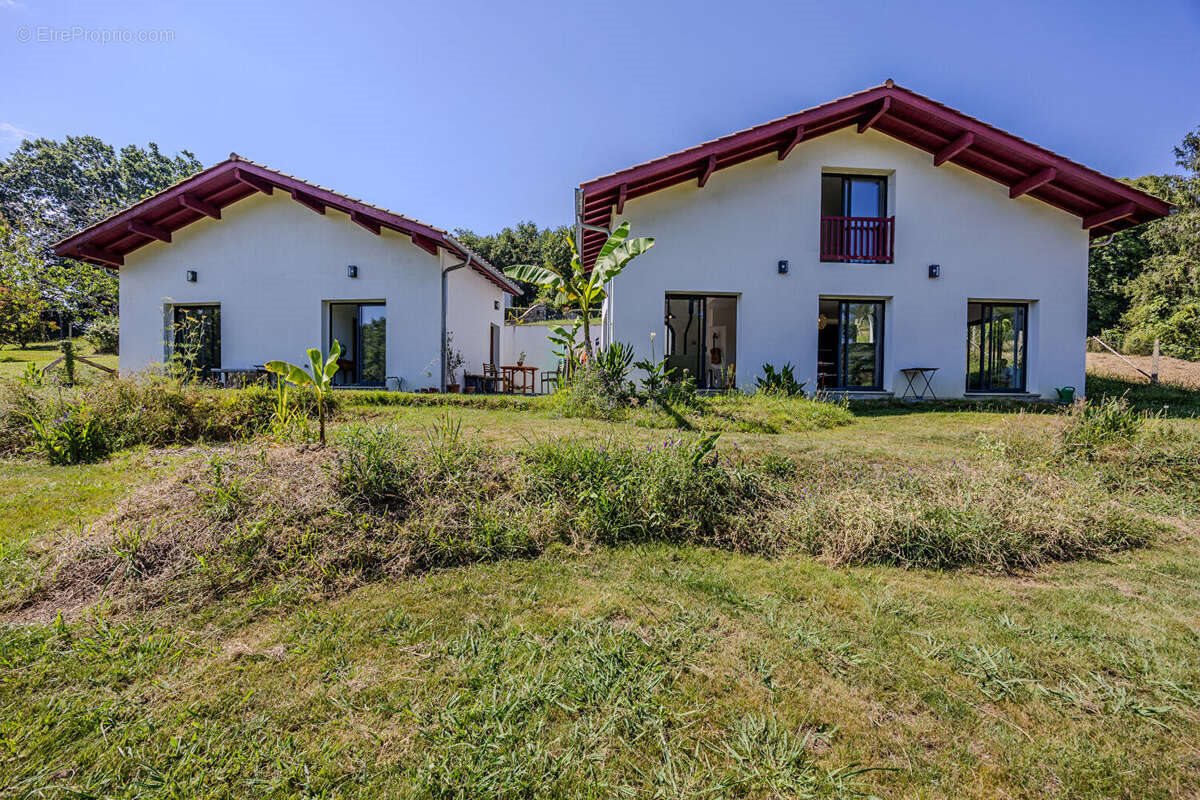 Maison à vendre, 120m², Arbonne