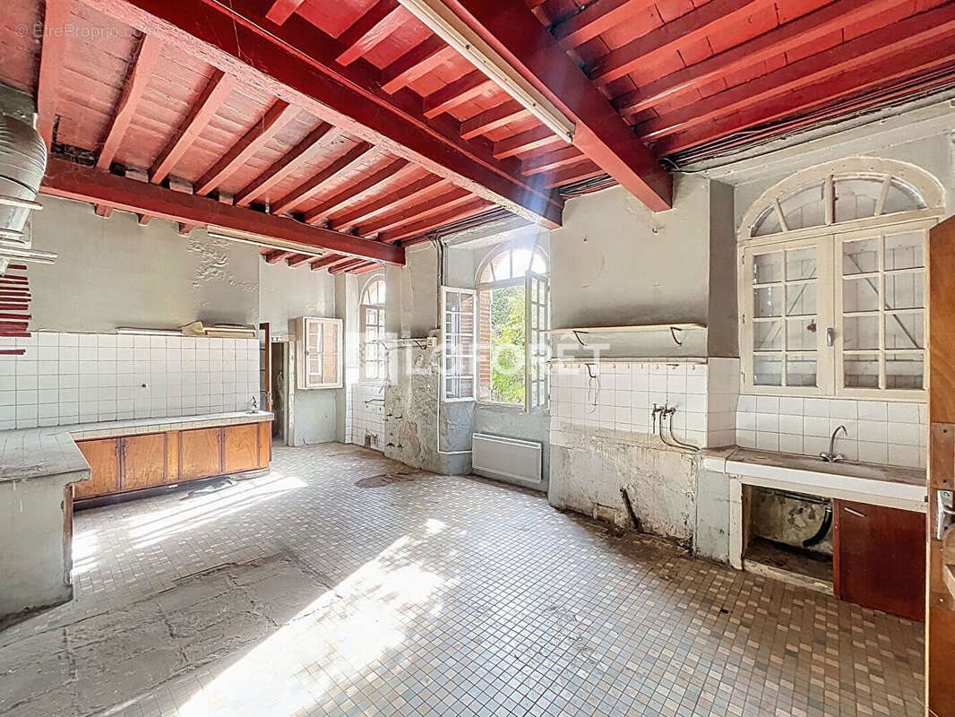 Maison à vendre, 266m², Castelsarrasin