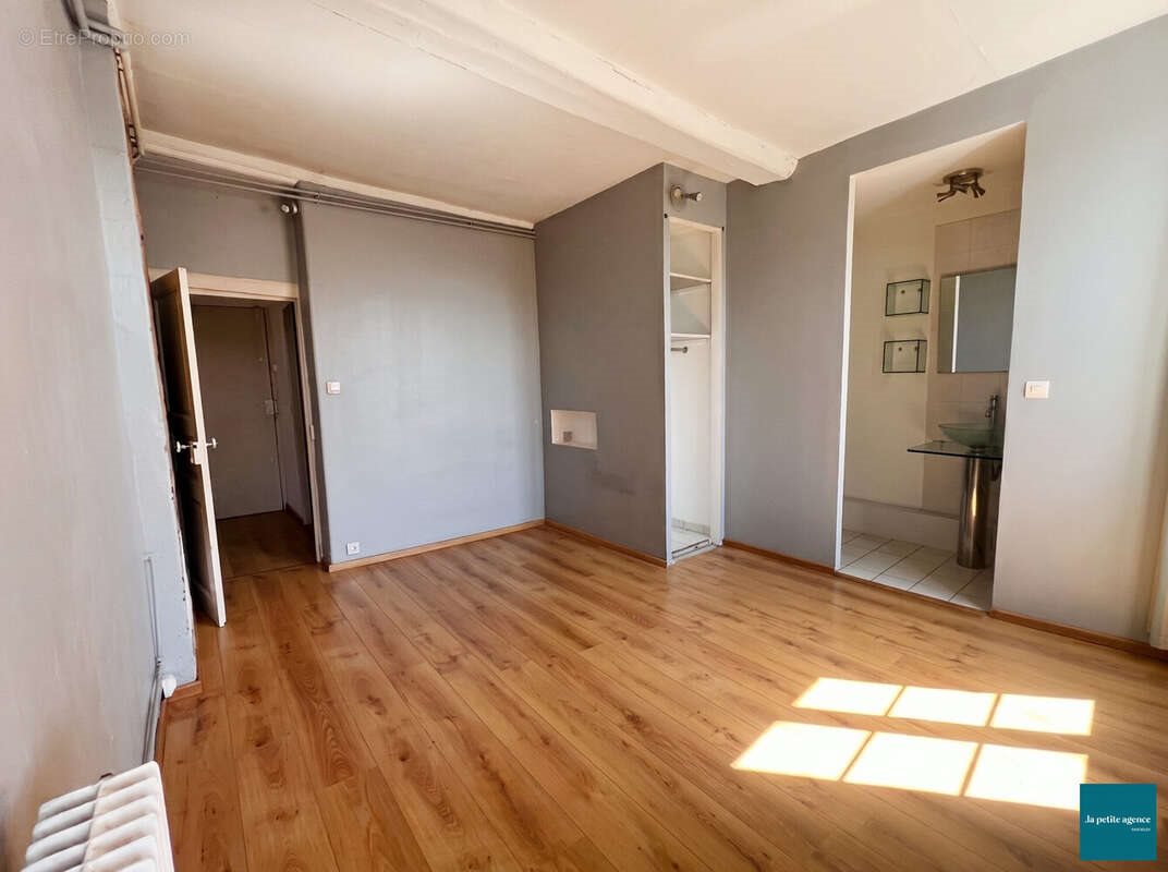Appartement à vendre, 46m², Caen