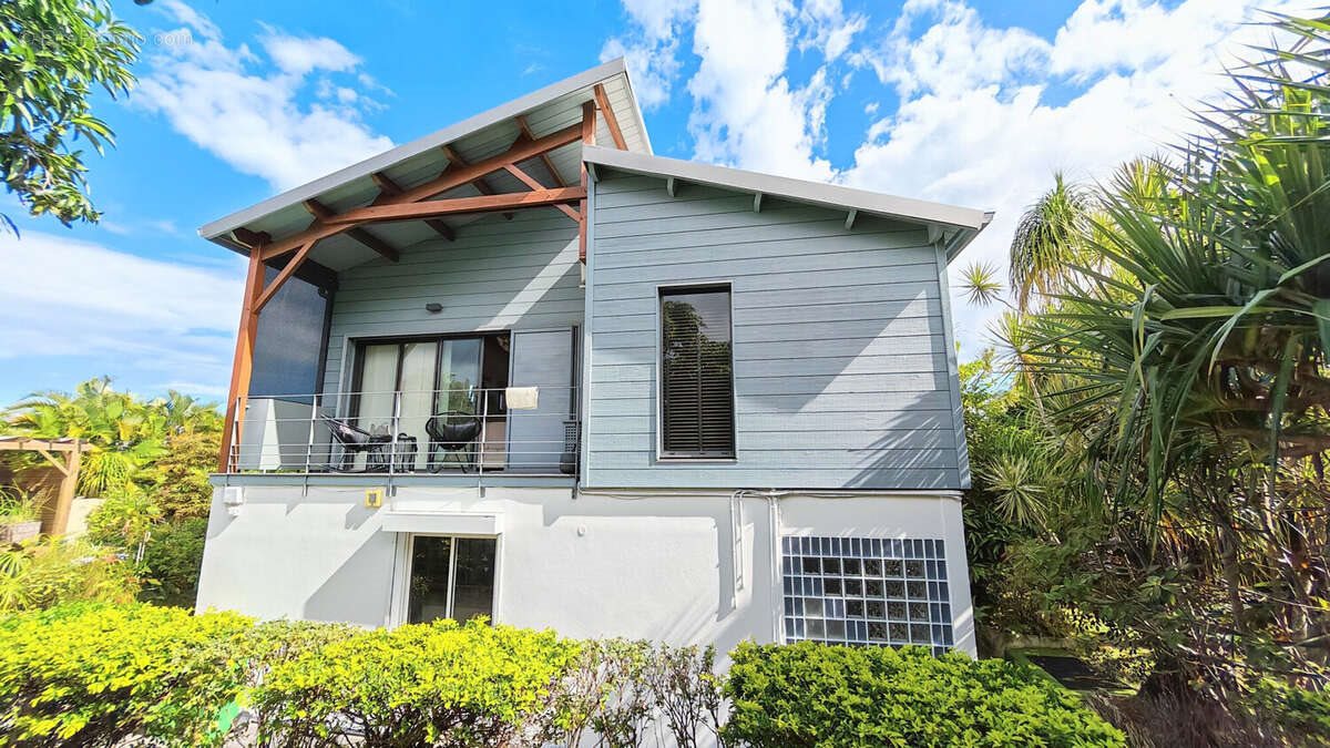 Maison à vendre, 223m², Saint-Pierre