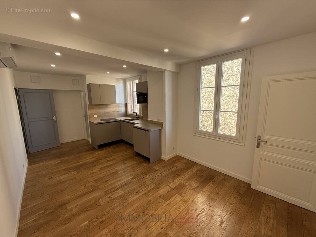 Appartement à vendre, 33m², Beausoleil