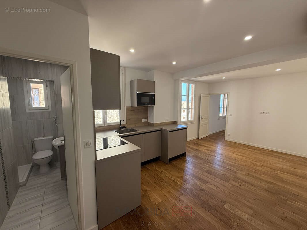 Appartement à vendre, 33m², Beausoleil