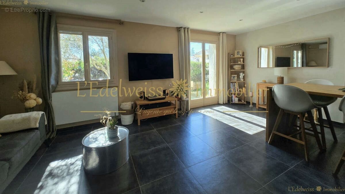 Maison à vendre, 147m², Bouillargues
