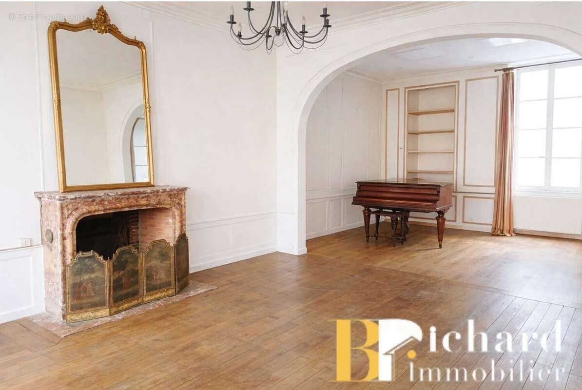 Maison à vendre, 175m², Laon