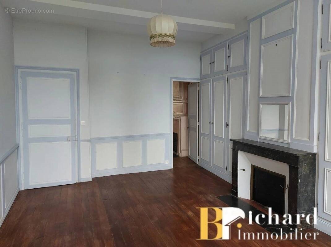Maison à vendre, 175m², Laon