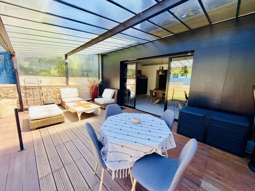 Maison à vendre, 164m², Bergerac