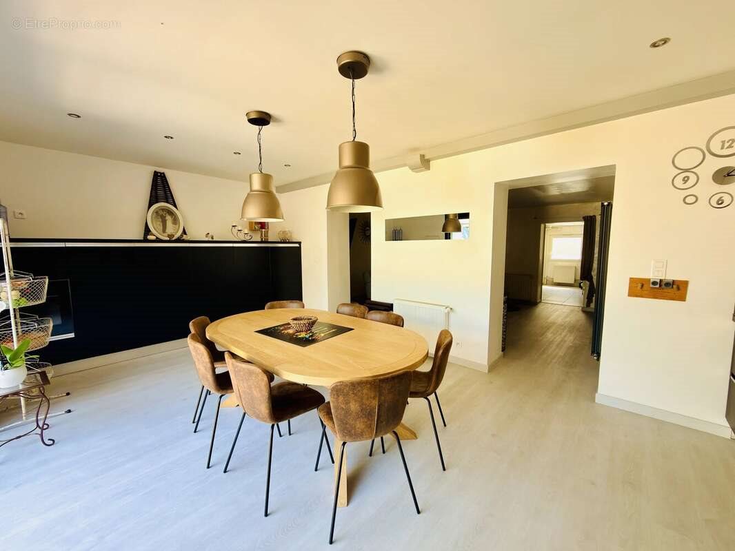 Maison à vendre, 164m², Bergerac