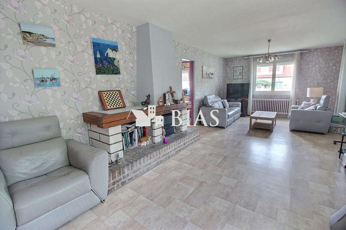 Maison à vendre, 90m², Oissel