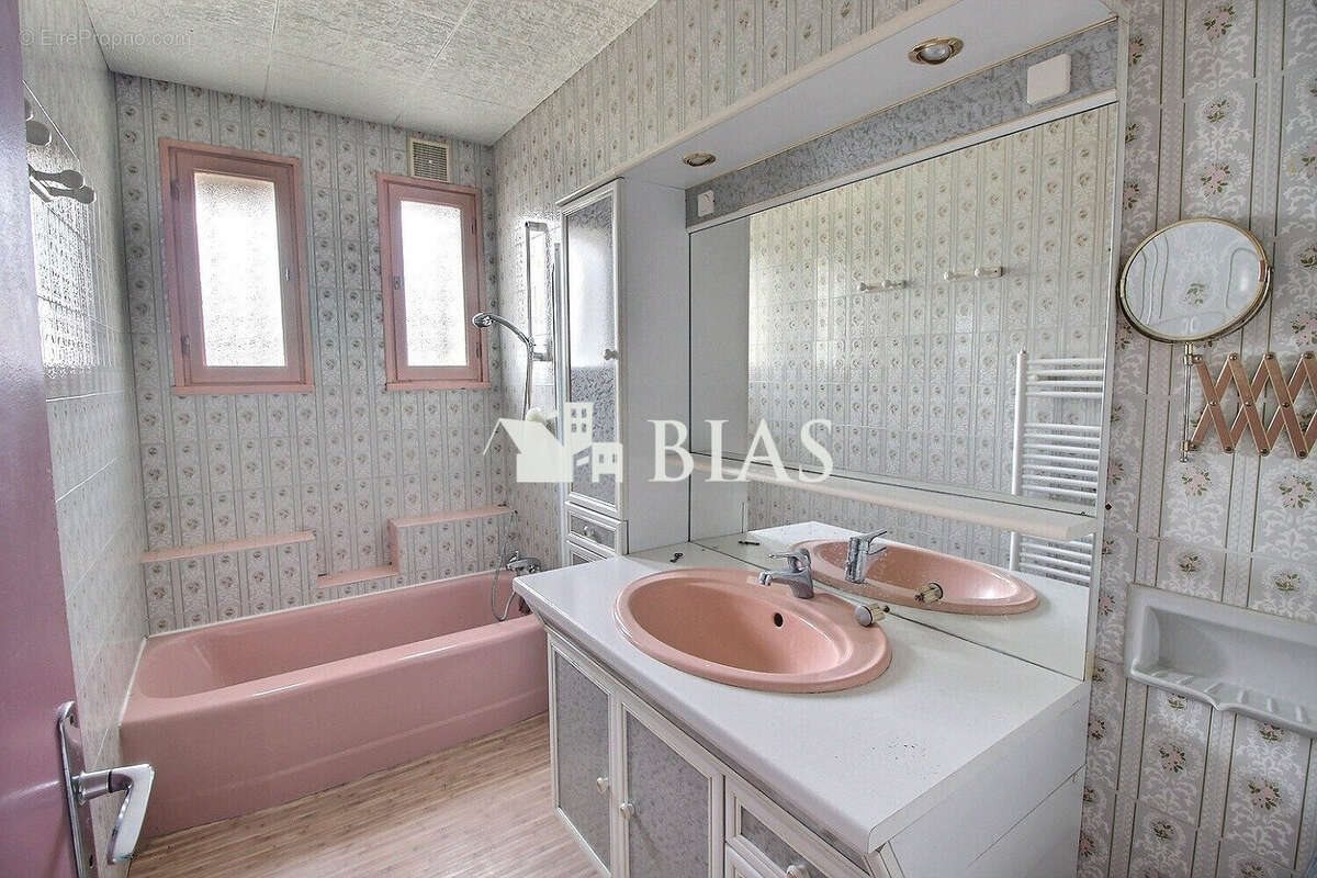 Maison à vendre, 90m², Oissel