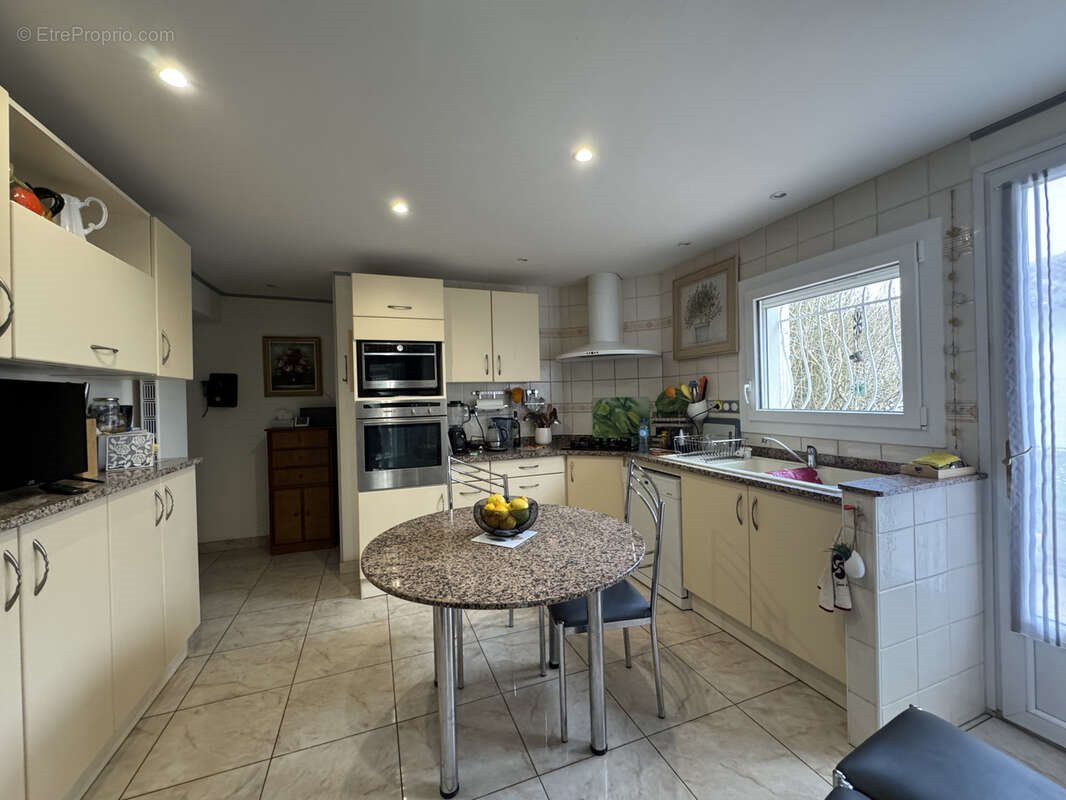 Maison à vendre, 94m², Cugnaux