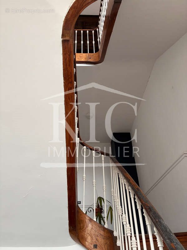 Appartement à vendre, 280m², Carcassonne