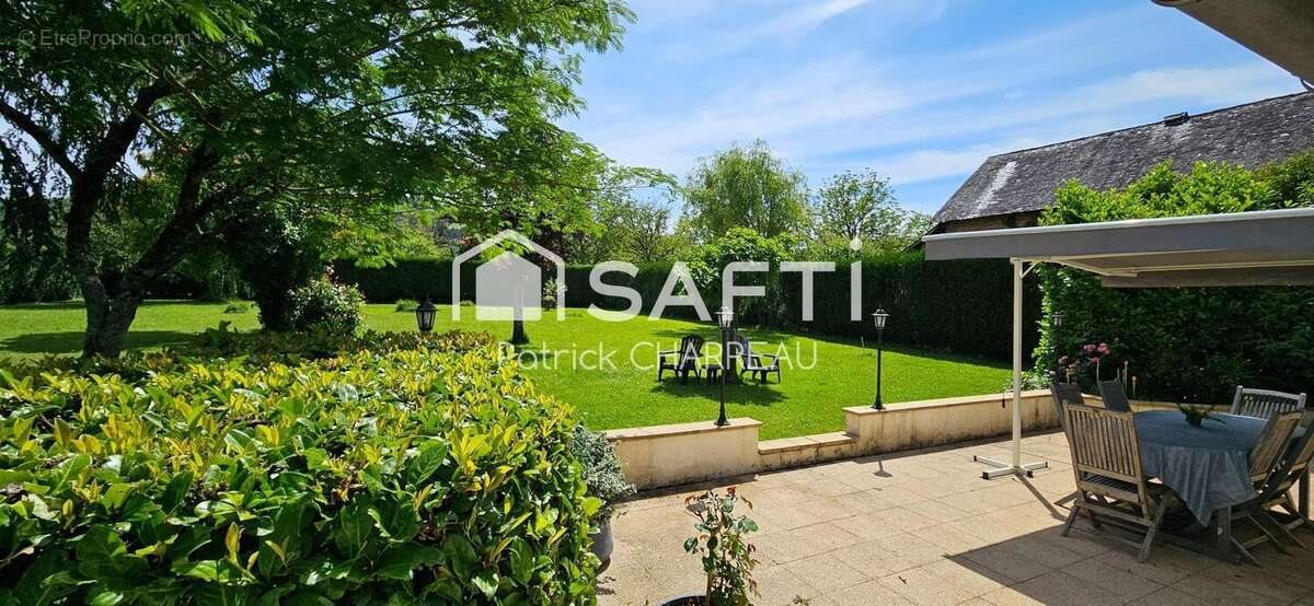 Maison à vendre, 130m², Pazayac