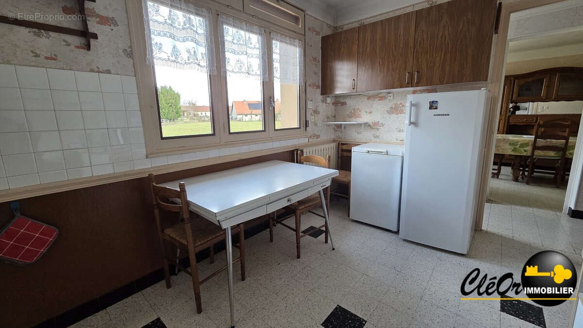 Maison à vendre, 87m², Pierre-de-Bresse