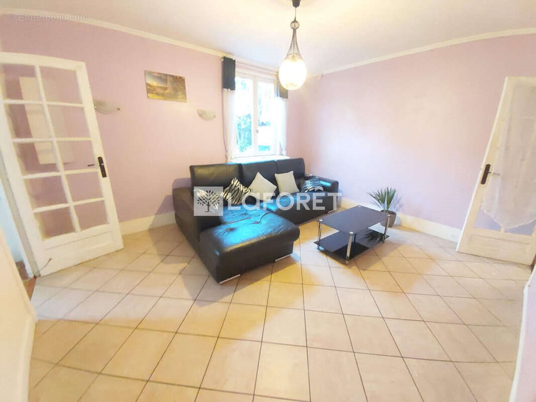 Maison à vendre, 67m², Bondy