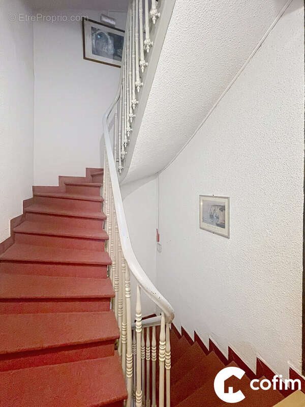 Appartement à vendre, 427m², Lourdes