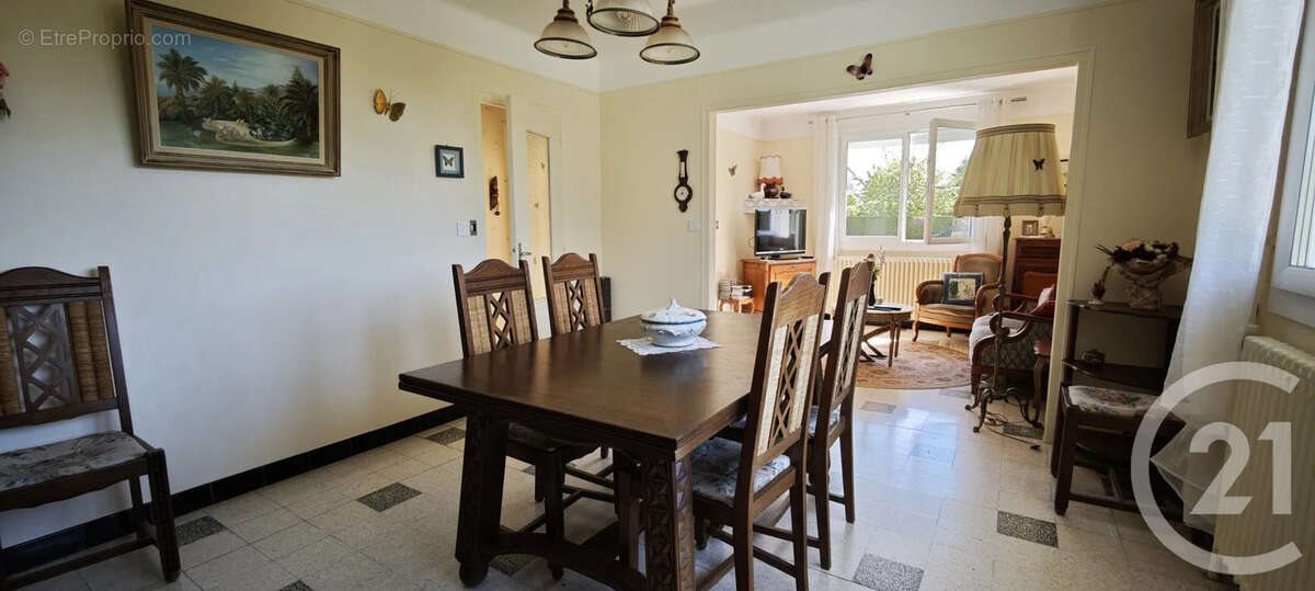 Maison à vendre, 125m², La Chapelle-du-Noyer