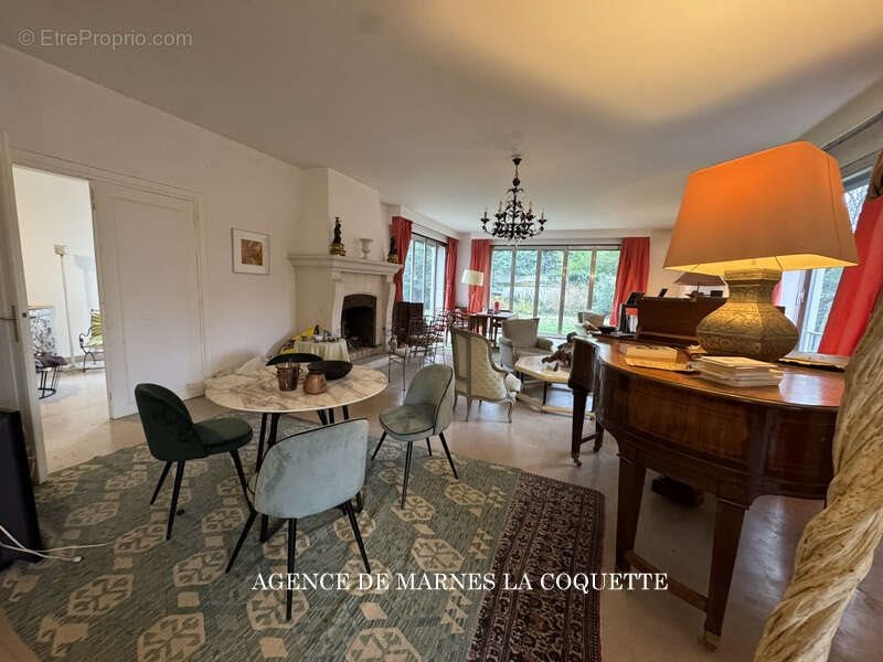Appartement à vendre, 234m², Marnes-la-Coquette