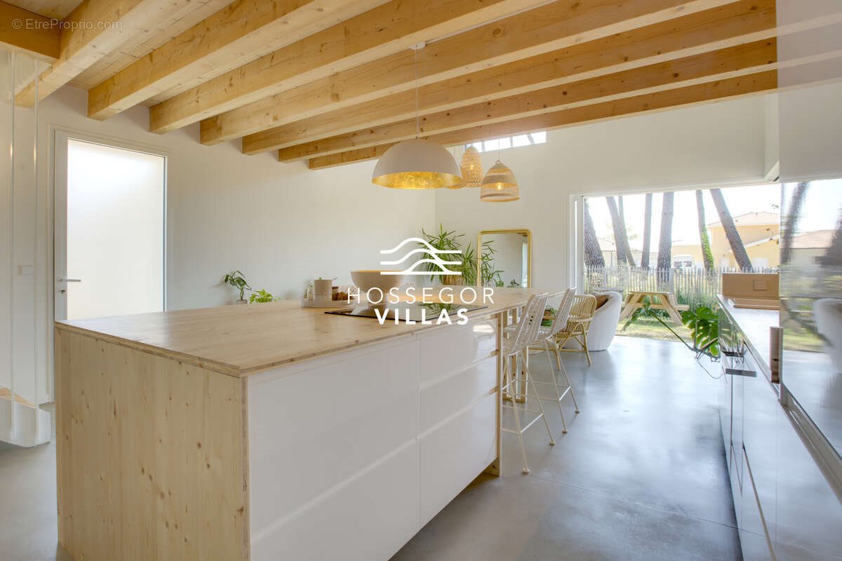 Maison à vendre, 134m², Saubion