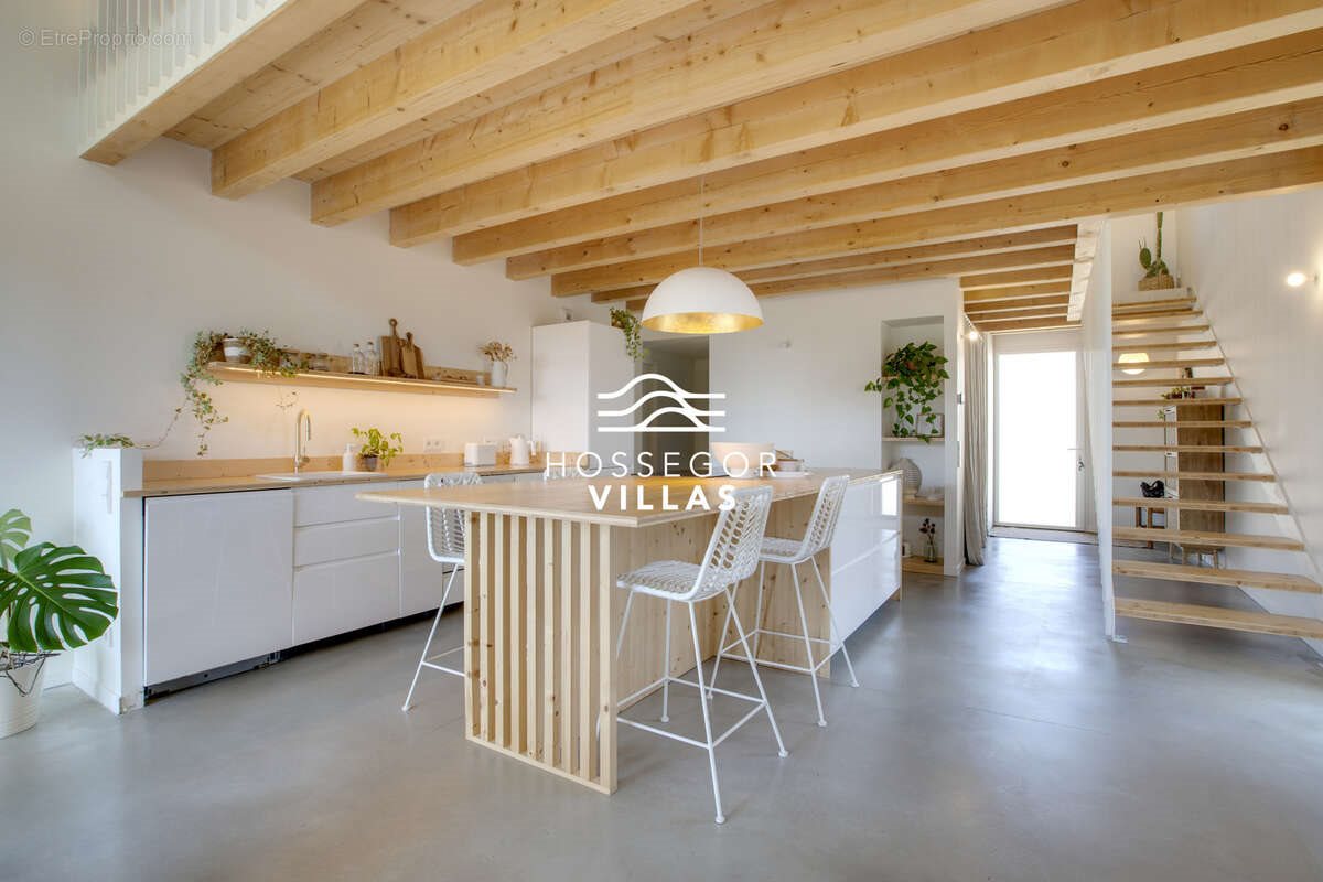 Maison à vendre, 134m², Saubion