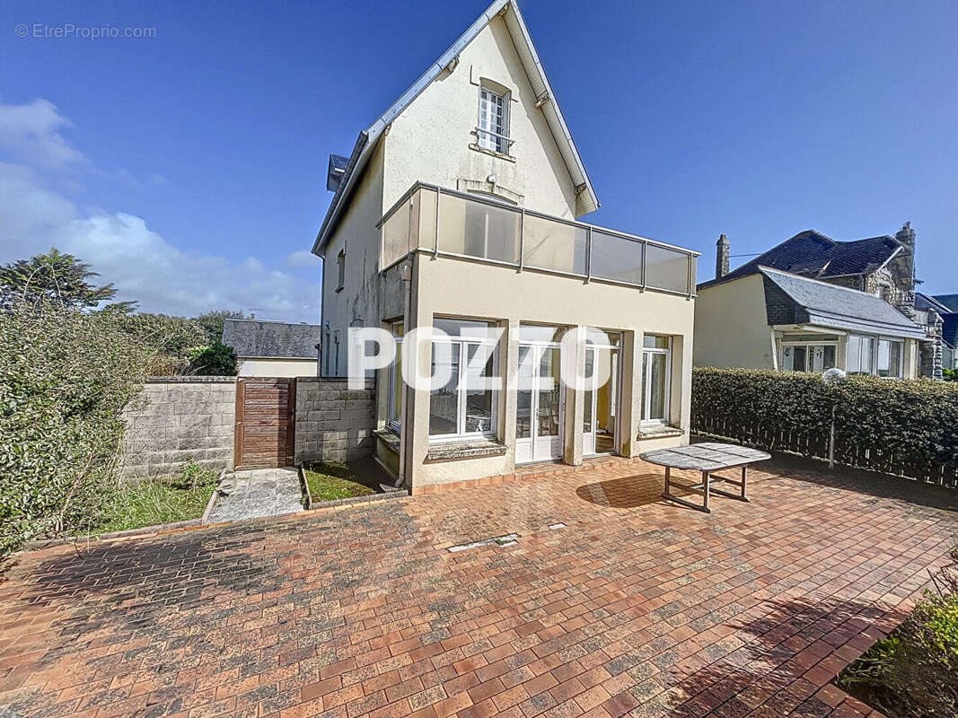 Maison à vendre, 130m², Jullouville