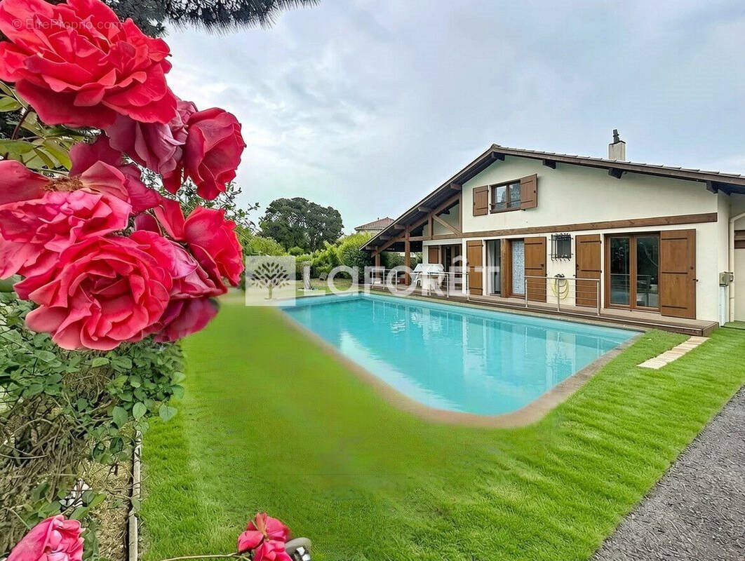 Maison à vendre, 120m², Mérignac