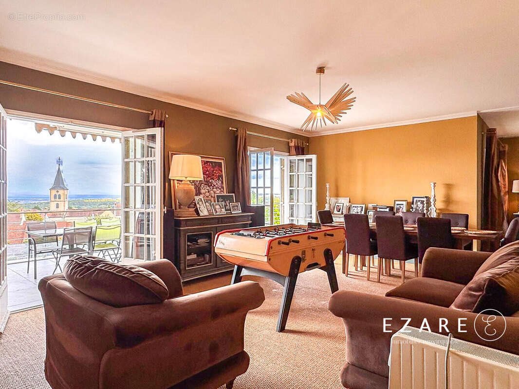 Maison à vendre, 440m², Corcelles-les-Monts