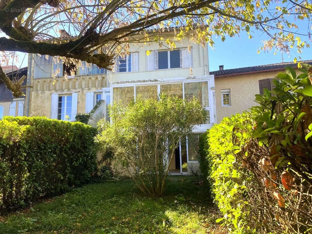 Maison à vendre, 163m², Lauzun