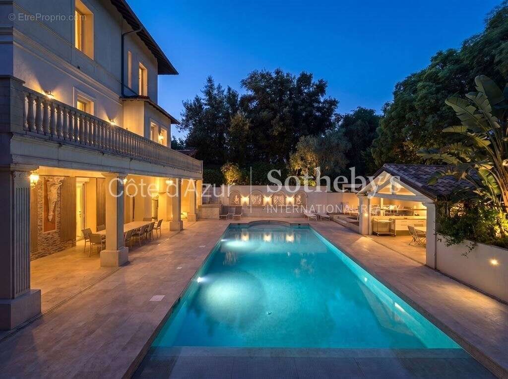 Maison à vendre, 579m², Cannes