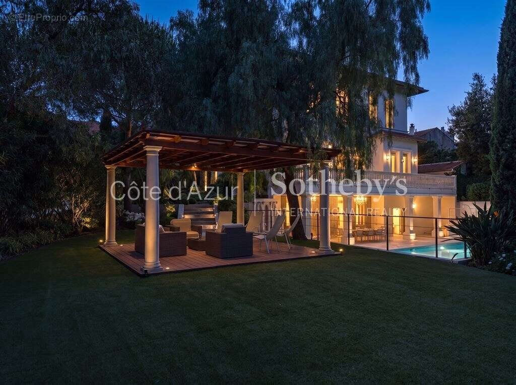 Maison à vendre, 579m², Cannes