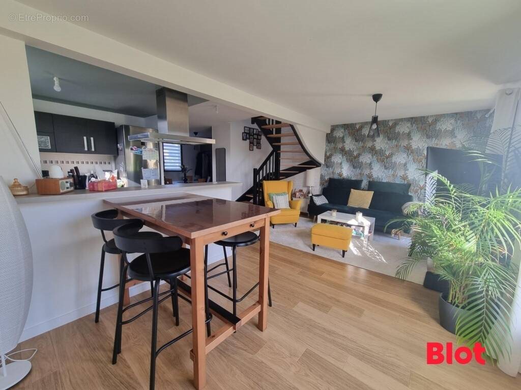 Appartement à vendre, 99m², Pacé