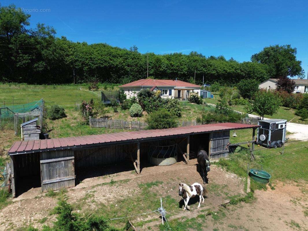 Maison à vendre, 132m², Saint-Michel-de-Villadeix