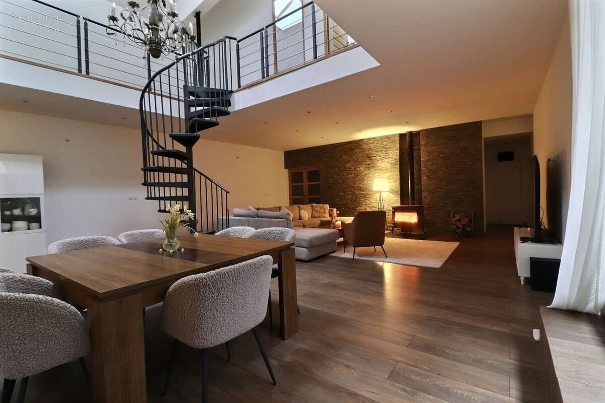 Maison à vendre, 280m², Faches-Thumesnil