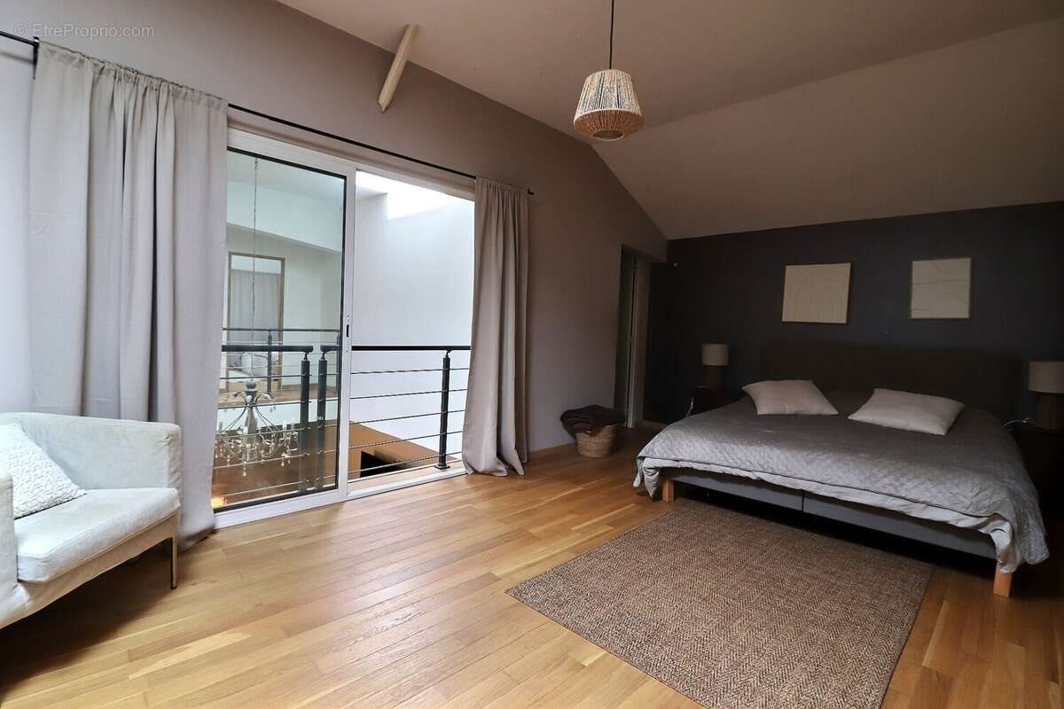 Maison à vendre, 280m², Faches-Thumesnil