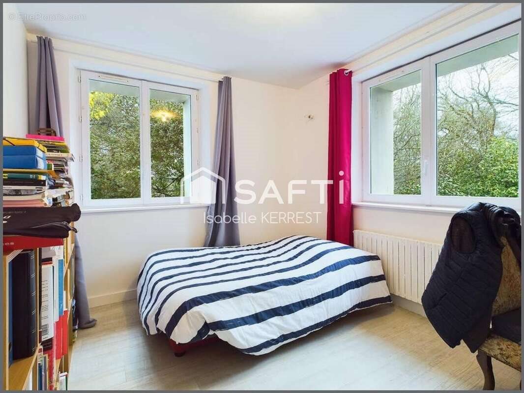 Maison à vendre, 260m², Sibiril